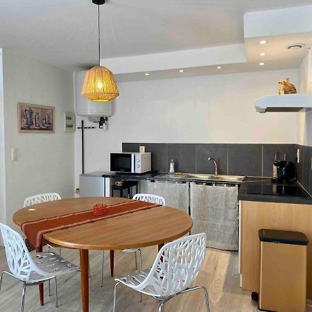 Accueillant Petit T2 Coeur De Centre Ville Lézignan-Corbières Extérieur photo